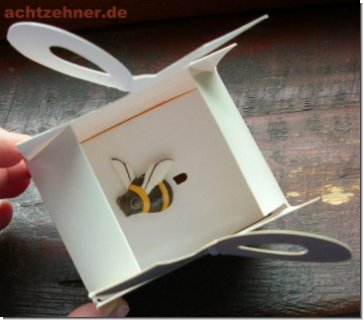 Goebel-Hummel als Anstecker ,Bee Pin, 2,5 x 2,1 cm