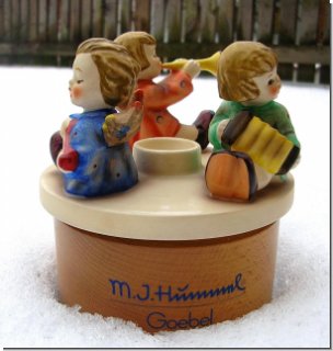 Adventsleuchter mit 3 Engeln  6 x 10  cm - Hummel Engel