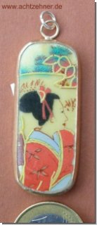 Porzellananhnger aus China im Antik Style 55 x 26 mm