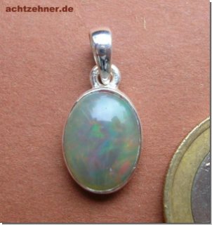 Silberner Anhnger mit einem Edelopal 2,1 cm