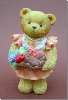 Barbara mit Obst Cherished Teddies 8 cm