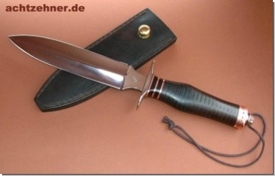 Kampfmesser Zweischneidig 082a