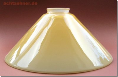 Lampenschirm aus Glas in beige von Berliner Messinglampen 11 x 25 cm